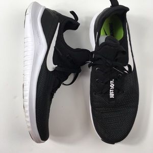 Womens Nike free train 8 size 10